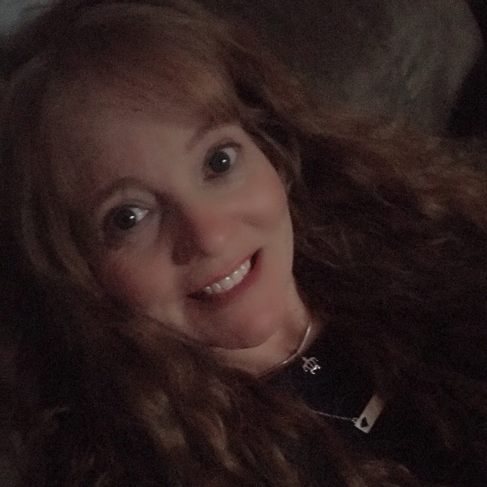 Meet your Posher, Dana